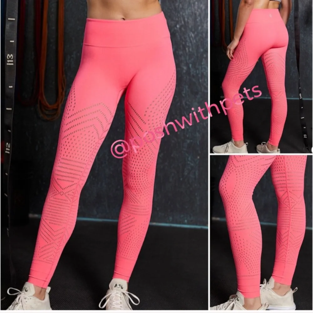 Free People NWT Self Hem Ecology Leggings Pink High Rise Seamless Adjustable New